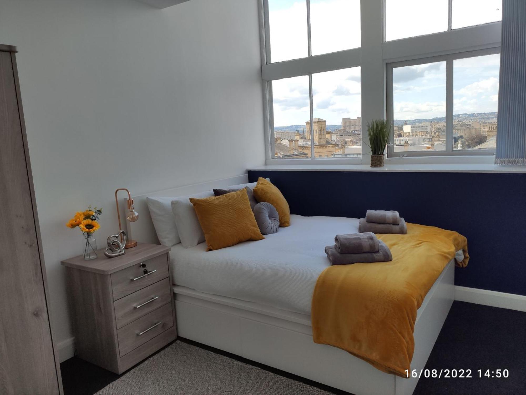 Sky Apartments Bradford  Chambre photo